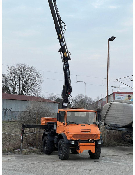 Mercedes-Benz UNIMOG - Tohjulstraktor: bilde 1 Mercedes-Benz UNIMOG - Tohjulstraktor: bilde 1