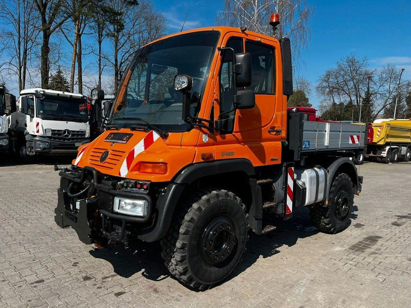 Mercedes-Benz UNIMOG U400 405/12 ZUGMASCHINE/ KIPPER - Dumper: bilde 2 Mercedes-Benz UNIMOG U400 405/12 ZUGMASCHINE/ KIPPER - Dumper: bilde 2