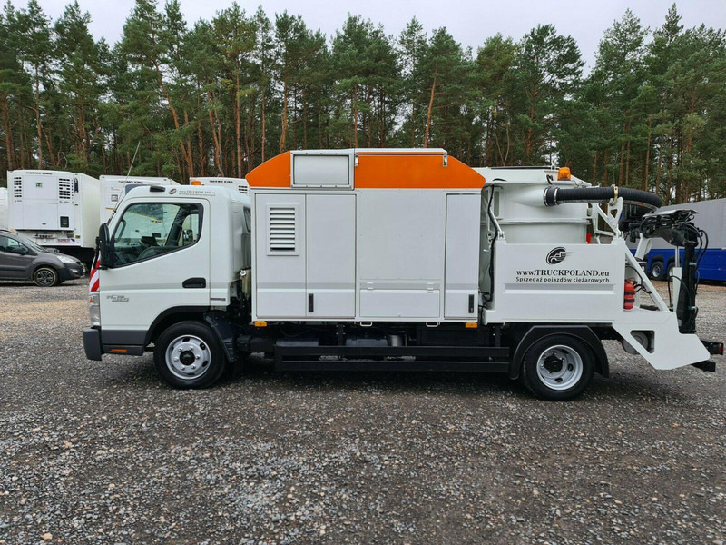Mitsubishi CANTER Szippantóskocsi - Vakuum lastebil: bilde 3 Mitsubishi CANTER Szippantóskocsi - Vakuum lastebil: bilde 3