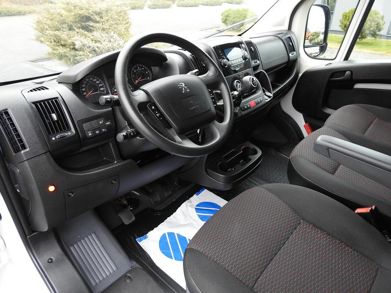 Peugeot BOXER KONTENER WINDA 8 PALET TEMPOMAT KLIMATYZACJA 140KM [ V050 - Varebil med skap: bilde 2 Peugeot BOXER KONTENER WINDA 8 PALET TEMPOMAT KLIMATYZACJA 140KM [ V050 - Varebil med skap: bilde 2