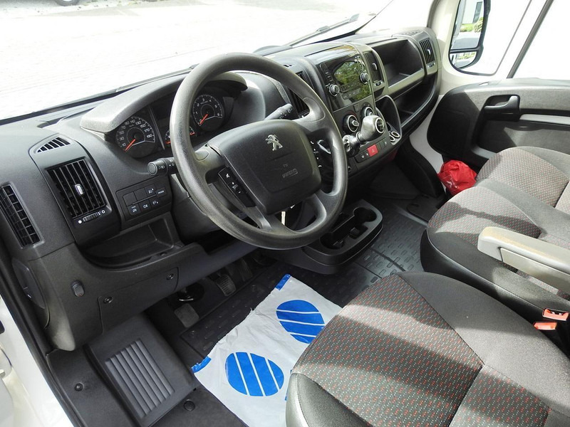 Peugeot BOXER SKRZYNIA PODWÓJNA KABINA DOKA 7 MIEJSC KLIMATYZACJA 140KM - Varebil med kapell, Varebil med dobbelt førerhus: bilde 2 Peugeot BOXER SKRZYNIA PODWÓJNA KABINA DOKA 7 MIEJSC KLIMATYZACJA 140KM - Varebil med kapell, Varebil med dobbelt førerhus: bilde 2