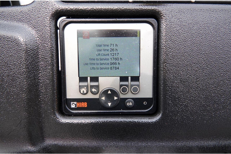 Renault C 380 / 6x2 / SKRZYNIOWY / HDS HIAB 138 B-3 WYSÓW 10,5 M / ROTAT - Kapellbil: bilde 5 Renault C 380 / 6x2 / SKRZYNIOWY / HDS HIAB 138 B-3 WYSÓW 10,5 M / ROTAT - Kapellbil: bilde 5