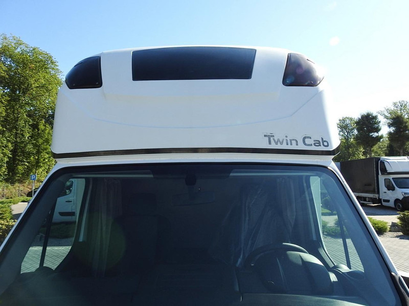 Leie Renault MASTER PLANDEKA 8 PALET WEBASTO TEMPOMAT KLIMATYZACJA PNEUMATYKA Renault MASTER PLANDEKA 8 PALET WEBASTO TEMPOMAT KLIMATYZACJA PNEUMATYKA: bilde 15 Leie Renault MASTER PLANDEKA 8 PALET WEBASTO TEMPOMAT KLIMATYZACJA PNEUMATYKA Renault MASTER PLANDEKA 8 PALET WEBASTO TEMPOMAT KLIMATYZACJA PNEUMATYKA: bilde 15