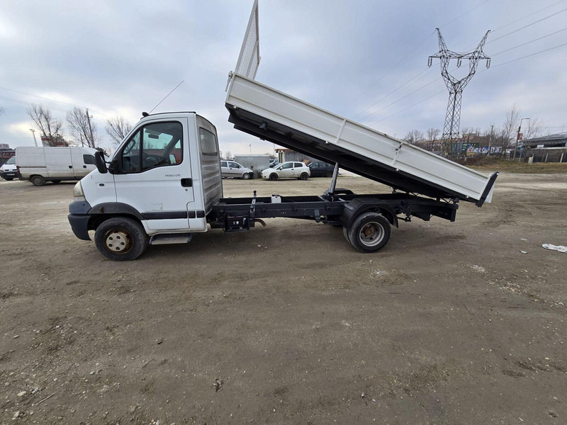 Renault Mascott 150 DXi -with New Three-sided Tipper 6.5t - Tippbil: bilde 4 Renault Mascott 150 DXi -with New Three-sided Tipper 6.5t - Tippbil: bilde 4