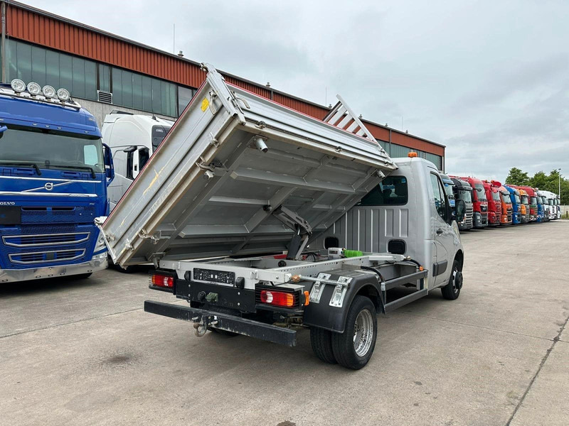 Renault Master 165 2.2 DCI 4x4 3-Way Tipper - Tippbil: bilde 4 Renault Master 165 2.2 DCI 4x4 3-Way Tipper - Tippbil: bilde 4