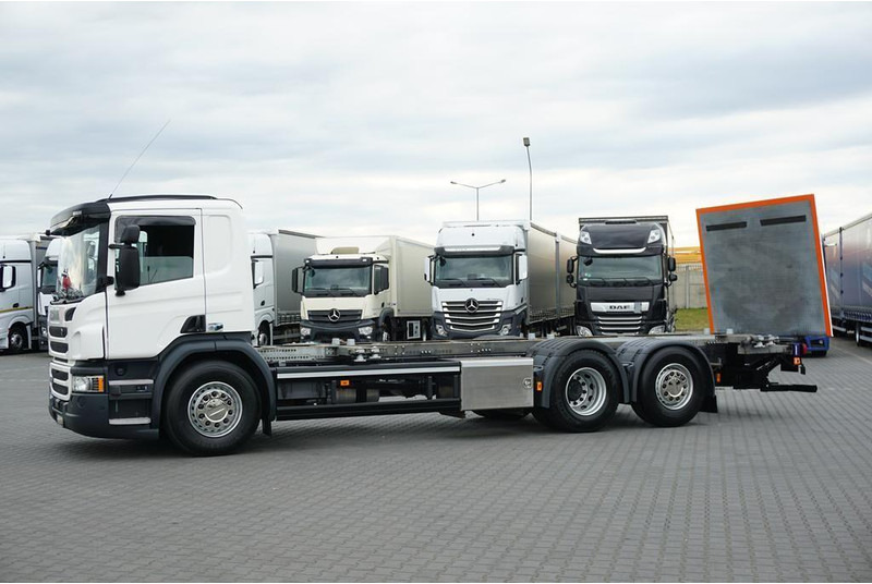 Scania P 410 / ACC / E 6 / BDF + WINDA / 7.15 , 7.45, 7.82 M / OŚ SKRĘT - Chassis lastebil: bilde 3 Scania P 410 / ACC / E 6 / BDF + WINDA / 7.15 , 7.45, 7.82 M / OŚ SKRĘT - Chassis lastebil: bilde 3