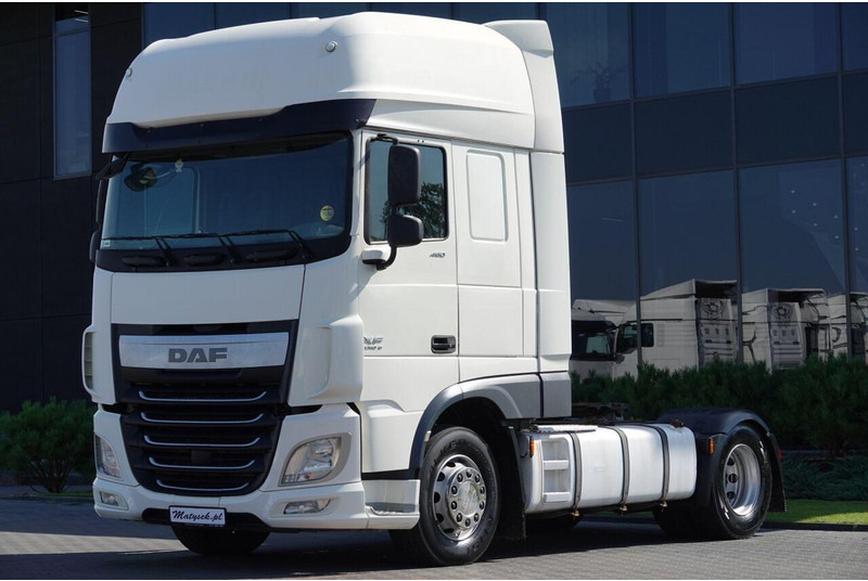 DAF XF 460 / MANUAL / STANDARD / SUPER SPACE CAB / EURO 6 - Trekkvogn: bilde 4 DAF XF 460 / MANUAL / STANDARD / SUPER SPACE CAB / EURO 6 - Trekkvogn: bilde 4