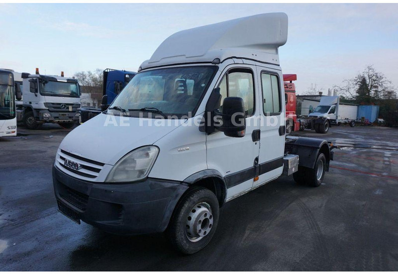 Iveco 65C18D Tractor - Trekkvogn: bilde 1 Iveco 65C18D Tractor - Trekkvogn: bilde 1
