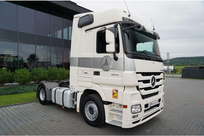 Mercedes-Benz ACTROS 1844 / HYDRAULIKA / 2010 / - Trekkvogn: bilde 2 Mercedes-Benz ACTROS 1844 / HYDRAULIKA / 2010 / - Trekkvogn: bilde 2