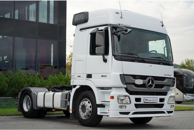 Mercedes-Benz  - Trekkvogn: bilde 4 Mercedes-Benz  - Trekkvogn: bilde 4