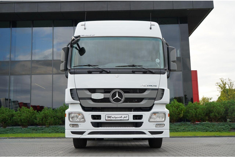Mercedes-Benz  - Trekkvogn: bilde 3 Mercedes-Benz  - Trekkvogn: bilde 3