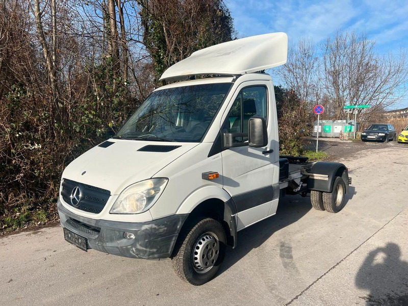 Mercedes-Benz SPRINTER 519 - Trekkvogn: bilde 1 Mercedes-Benz SPRINTER 519 - Trekkvogn: bilde 1