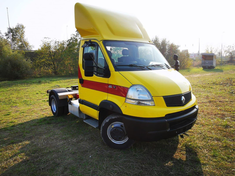 Renault MASCOTT 160 dxi BE Mini Trekker - SZM - 3.5t - Trekkvogn: bilde 2 Renault MASCOTT 160 dxi BE Mini Trekker - SZM - 3.5t - Trekkvogn: bilde 2