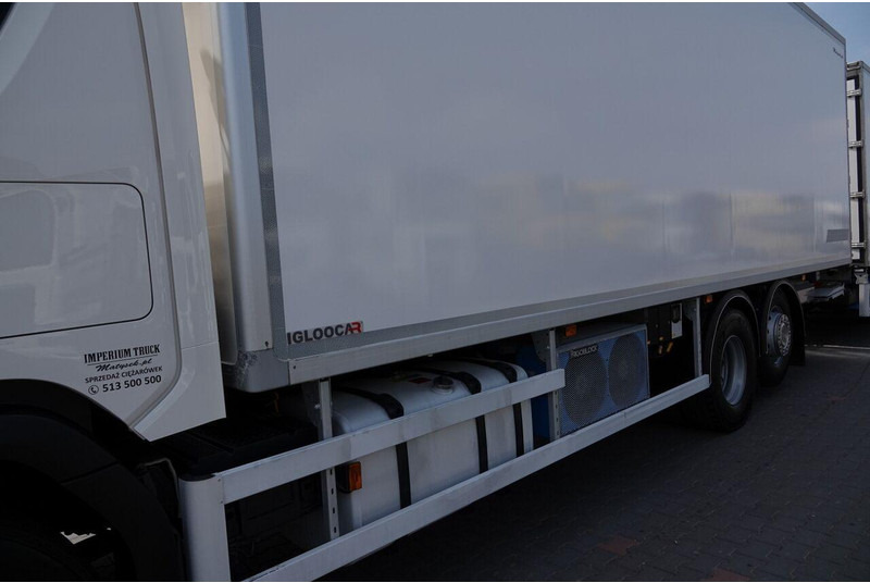 Trekkvogn Scania P 410 / CHŁODNIA / ZESTAW TANDEM / PRZEJAZDOWY / 3x Agregat FRIG: bilde 8 Trekkvogn Scania P 410 / CHŁODNIA / ZESTAW TANDEM / PRZEJAZDOWY / 3x Agregat FRIG: bilde 8