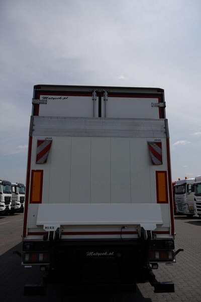 Trekkvogn Scania P 410 / CHŁODNIA / ZESTAW TANDEM / PRZEJAZDOWY / 3x Agregat FRIG: bilde 14 Trekkvogn Scania P 410 / CHŁODNIA / ZESTAW TANDEM / PRZEJAZDOWY / 3x Agregat FRIG: bilde 14