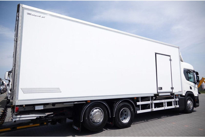 Trekkvogn Scania P 410 / CHŁODNIA / ZESTAW TANDEM / PRZEJAZDOWY / 3x Agregat FRIG: bilde 19 Trekkvogn Scania P 410 / CHŁODNIA / ZESTAW TANDEM / PRZEJAZDOWY / 3x Agregat FRIG: bilde 19