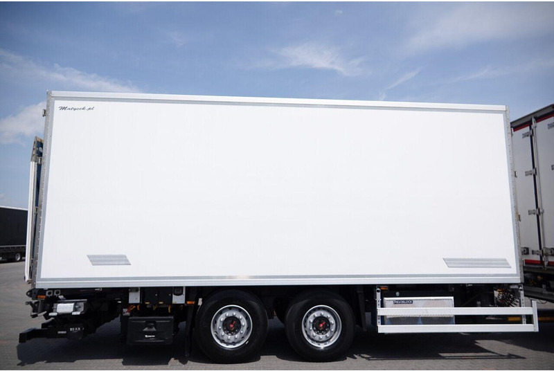 Trekkvogn Scania P 410 / CHŁODNIA / ZESTAW TANDEM / PRZEJAZDOWY / 3x Agregat FRIG: bilde 16 Trekkvogn Scania P 410 / CHŁODNIA / ZESTAW TANDEM / PRZEJAZDOWY / 3x Agregat FRIG: bilde 16