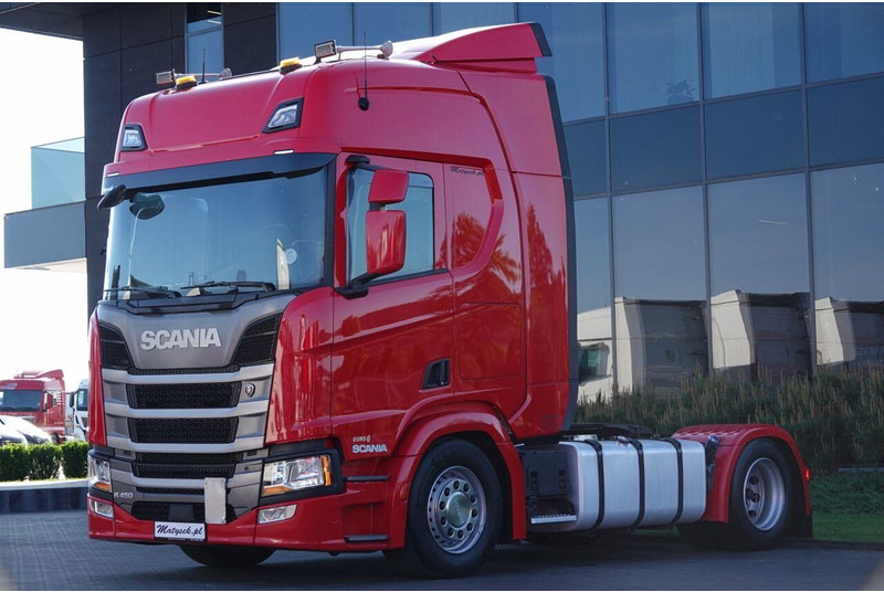 Scania R 450 / LOWDECK / MEGA / OPONY 100% / 2021 / - Trekkvogn: bilde 1 Scania R 450 / LOWDECK / MEGA / OPONY 100% / 2021 / - Trekkvogn: bilde 1