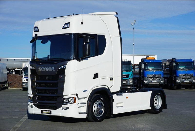 Scania S 500 / EURO 6 / ACC / RETARDER / PEŁNA OPCJA / JAK NOWA - Trekkvogn: bilde 2 Scania S 500 / EURO 6 / ACC / RETARDER / PEŁNA OPCJA / JAK NOWA - Trekkvogn: bilde 2