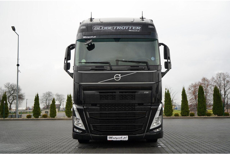 Volvo FH 460 / 6x2 / FIRANKA- 7,7 m / DACH PODNOSZONY / I-SAVE / KLIM - Kapellbil: bilde 2 Volvo FH 460 / 6x2 / FIRANKA- 7,7 m / DACH PODNOSZONY / I-SAVE / KLIM - Kapellbil: bilde 2