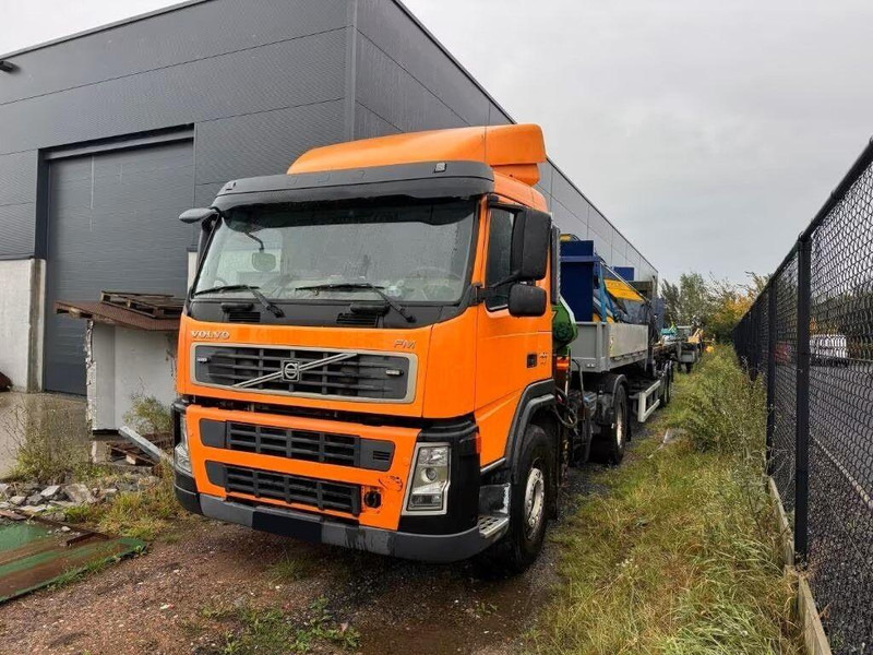 Volvo FM - trailer equipped with a container system + crane - Planbil, Kranbil: bilde 1 Volvo FM - trailer equipped with a container system + crane - Planbil, Kranbil: bilde 1