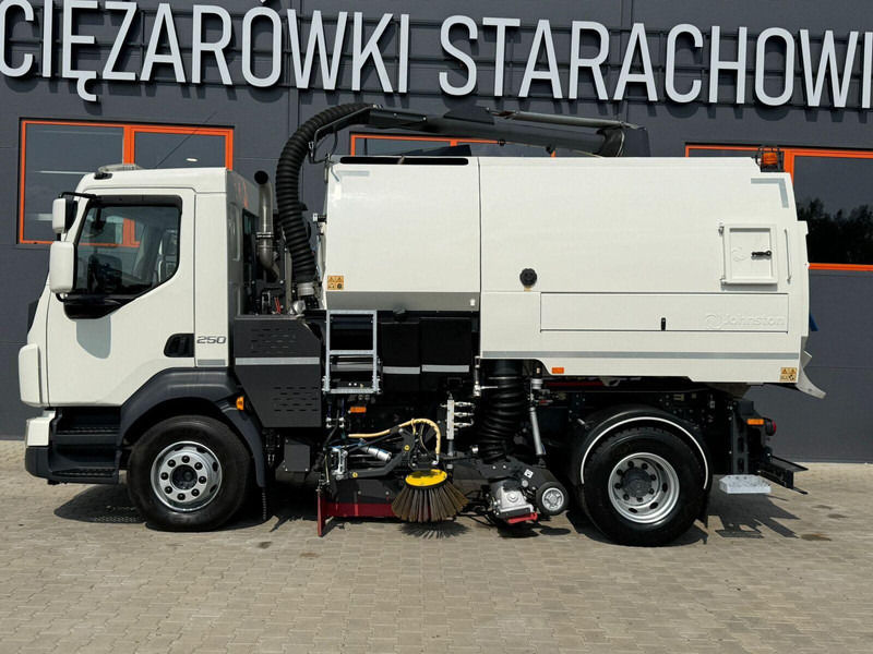 Volvo VOLVO FL 15.250 Euro 6 // zamiatarka dwustronna JOHNSTON VT652 - Feiebil: bilde 2 Volvo VOLVO FL 15.250 Euro 6 // zamiatarka dwustronna JOHNSTON VT652 - Feiebil: bilde 2