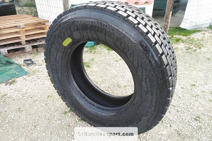 FACTORY Retread 315/70R22.5 Truck Tyres | Heavy-Duty | Export Ready - Dekk: bilde 1 FACTORY Retread 315/70R22.5 Truck Tyres | Heavy-Duty | Export Ready - Dekk: bilde 1