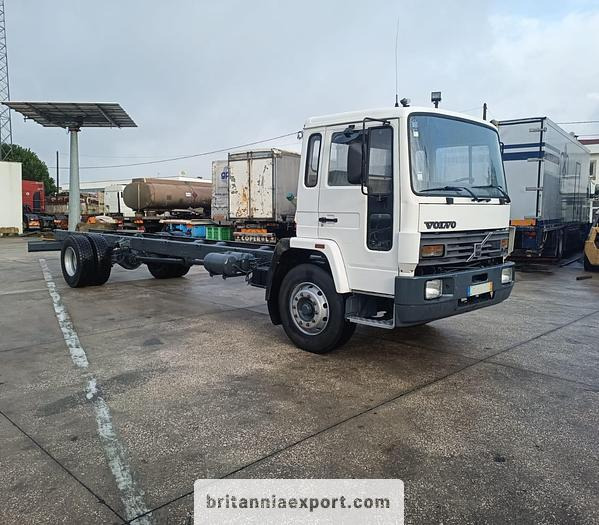 VOLVO FL619 Intercooler | Manual Pump | 19 Ton | On 10 Studs | Full Springs Suspension | - Chassis lastebil: bilde 1 VOLVO FL619 Intercooler | Manual Pump | 19 Ton | On 10 Studs | Full Springs Suspension | - Chassis lastebil: bilde 1