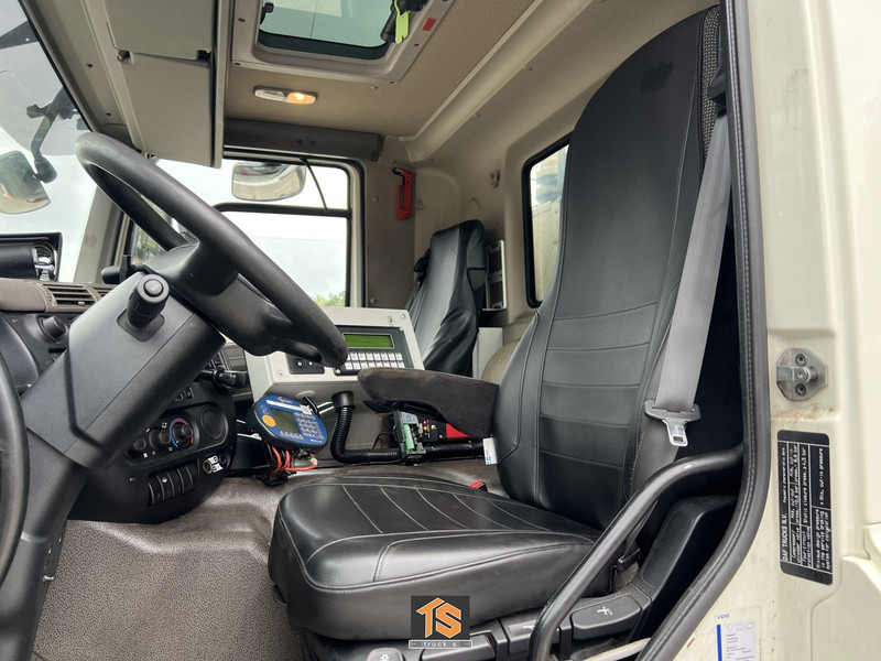 DAF FAN CF KRAN - PERS - VUILNIS - MULDE WAGEN - TOP. TRUCK - Lastebil med kabelsystem, Kranbil: bilde 5 DAF FAN CF KRAN - PERS - VUILNIS - MULDE WAGEN - TOP. TRUCK - Lastebil med kabelsystem, Kranbil: bilde 5