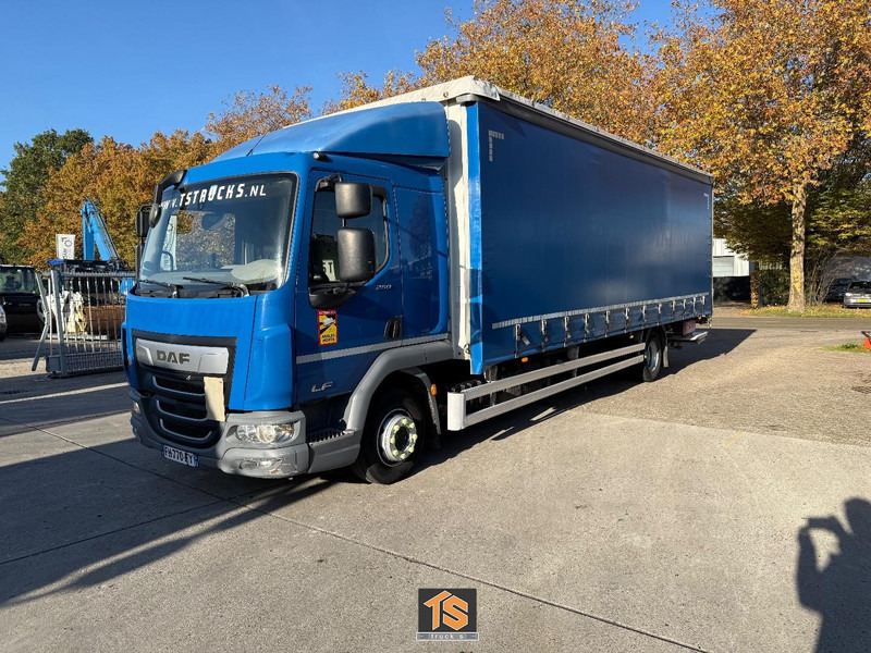 DAF LF 12T 260 AUTOMATIC - LADEBORDWAND - TOP TRUCK - Kapellbil: bilde 1 DAF LF 12T 260 AUTOMATIC - LADEBORDWAND - TOP TRUCK - Kapellbil: bilde 1