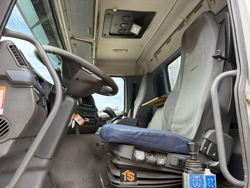 Terberg FM2000-T 8X8 - EURO 5 - AUTOMATIC - KIPPER/TIPPER - NL TRUCK - ISOLATED HARDOX - TOP! - Tippbil: bilde 4 Terberg FM2000-T 8X8 - EURO 5 - AUTOMATIC - KIPPER/TIPPER - NL TRUCK - ISOLATED HARDOX - TOP! - Tippbil: bilde 4