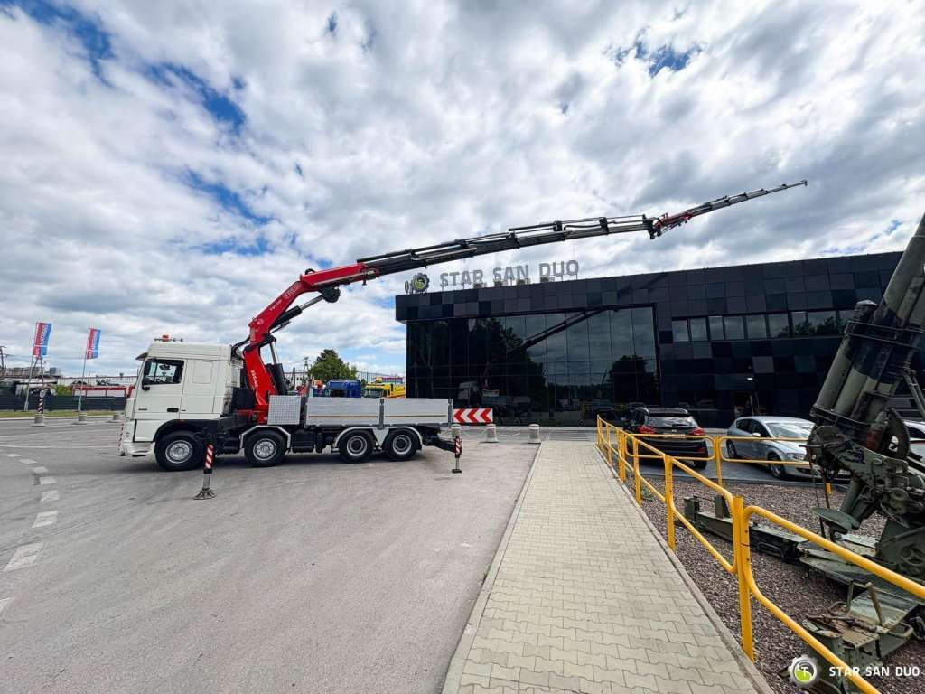DAF XF 105.510 8x4 FASSI F800 XP Crane Fifth wheel - Kranbil: bilde 3 DAF XF 105.510 8x4 FASSI F800 XP Crane Fifth wheel - Kranbil: bilde 3