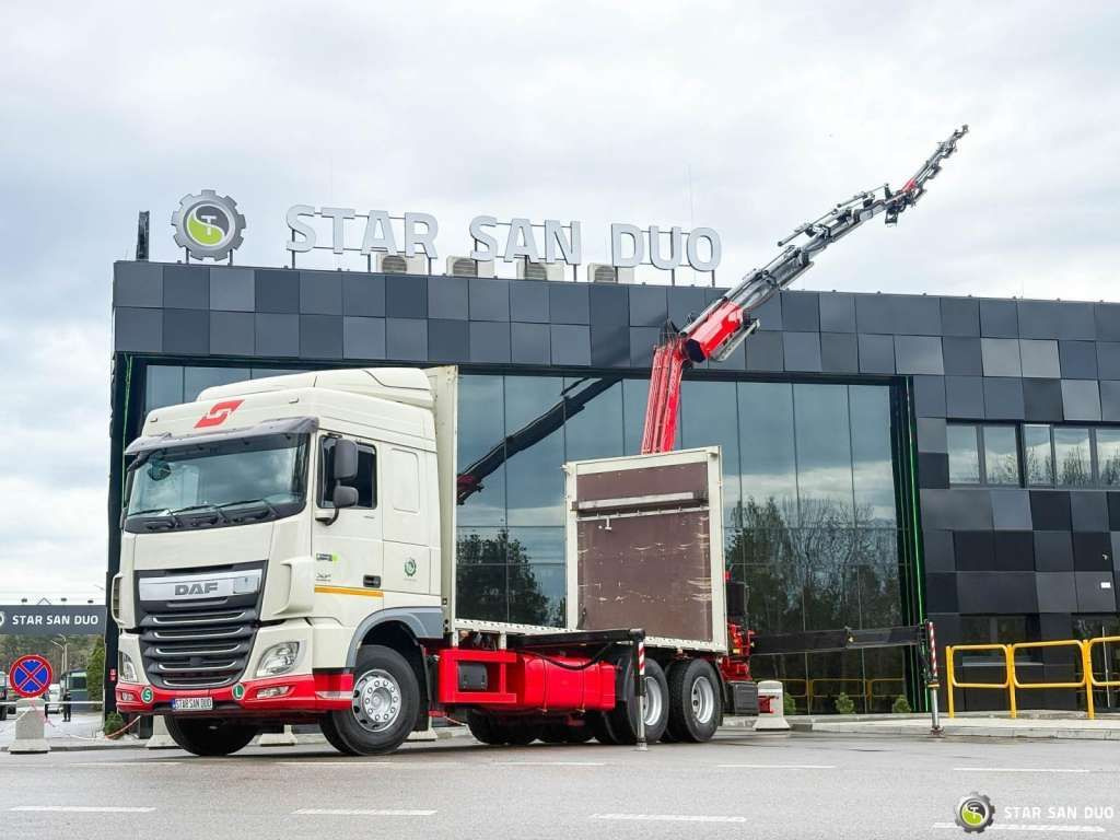 DAF XF 440 6x2 Fassi F365 FLY JIBCranePallet Grippe - Kranbil: bilde 1 DAF XF 440 6x2 Fassi F365 FLY JIBCranePallet Grippe - Kranbil: bilde 1