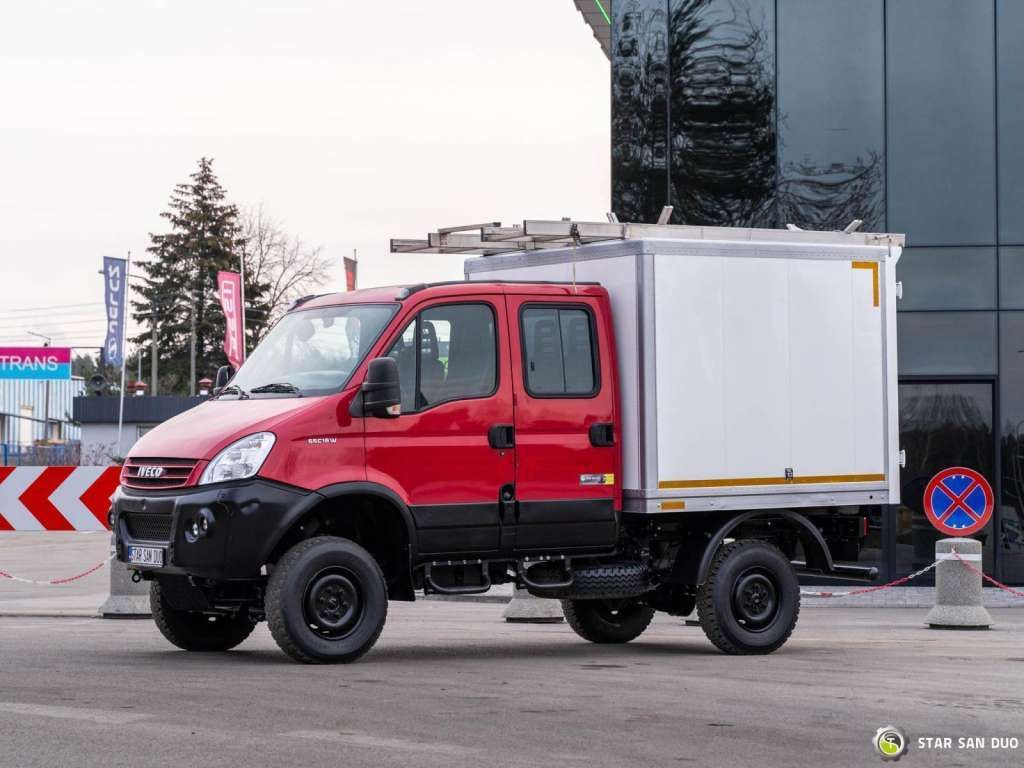 Iveco DAILY 4X4 OFFROAD CAMPER BOX DOKA Iveco DAILY 4X4 OFFROAD CAMPER BOX DOKA - Chassis lastebil: bilde 5 Iveco DAILY 4X4 OFFROAD CAMPER BOX DOKA Iveco DAILY 4X4 OFFROAD CAMPER BOX DOKA - Chassis lastebil: bilde 5