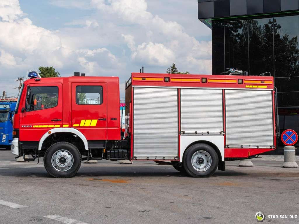 Mercedes-Benz  4x4 ATEGO 1225 CNBOP Fire Brigade - Lastebil: bilde 4 Mercedes-Benz  4x4 ATEGO 1225 CNBOP Fire Brigade - Lastebil: bilde 4