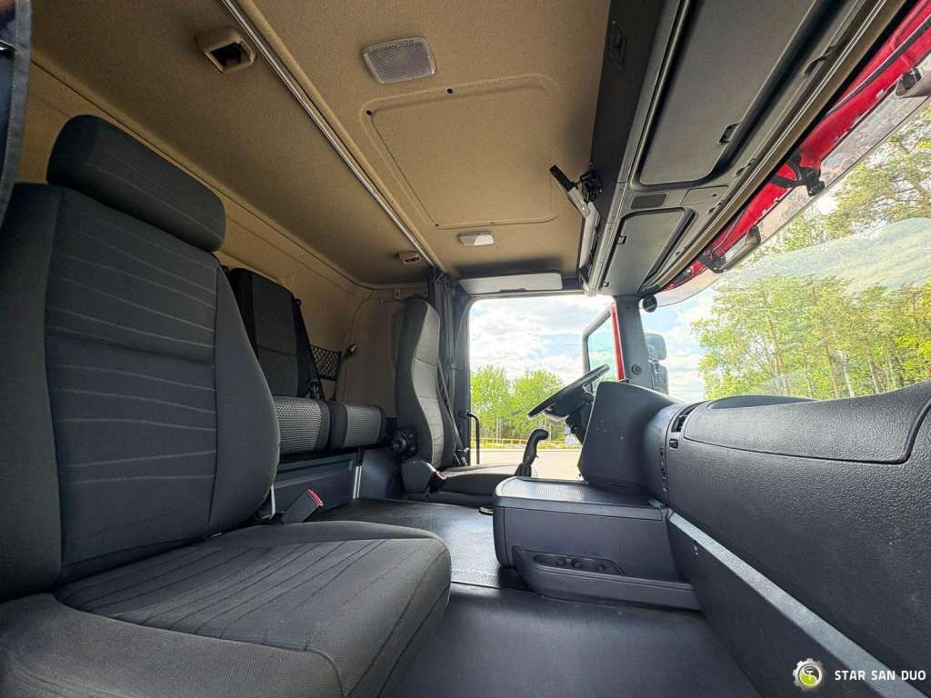 Lastebil Scania D 320 FIRE BRIGADE Tank 12,000 Litres: bilde 14 Lastebil Scania D 320 FIRE BRIGADE Tank 12,000 Litres: bilde 14