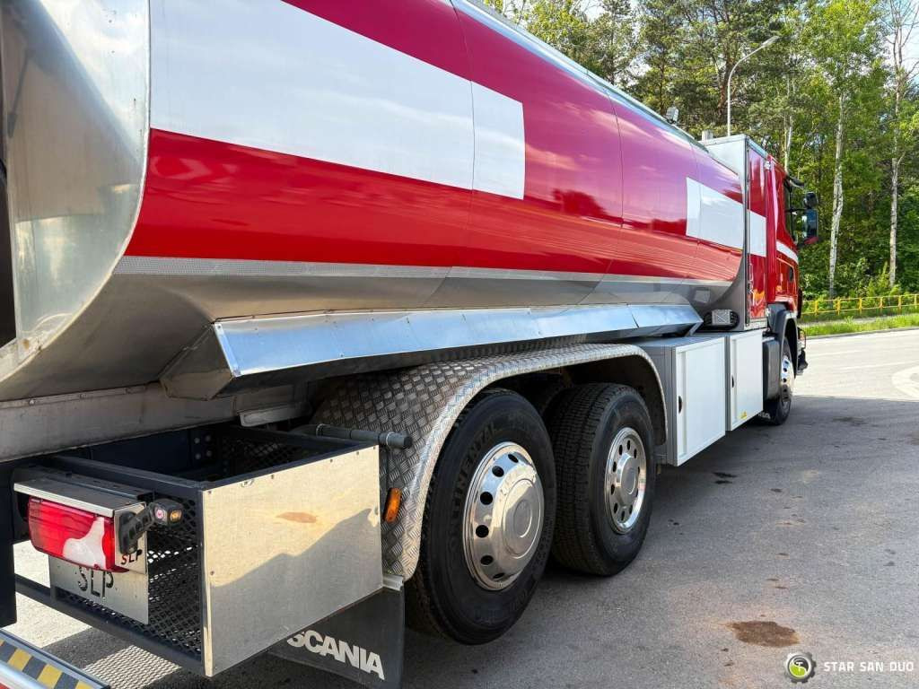 Lastebil Scania D 320 FIRE BRIGADE Tank 12,000 Litres: bilde 16 Lastebil Scania D 320 FIRE BRIGADE Tank 12,000 Litres: bilde 16