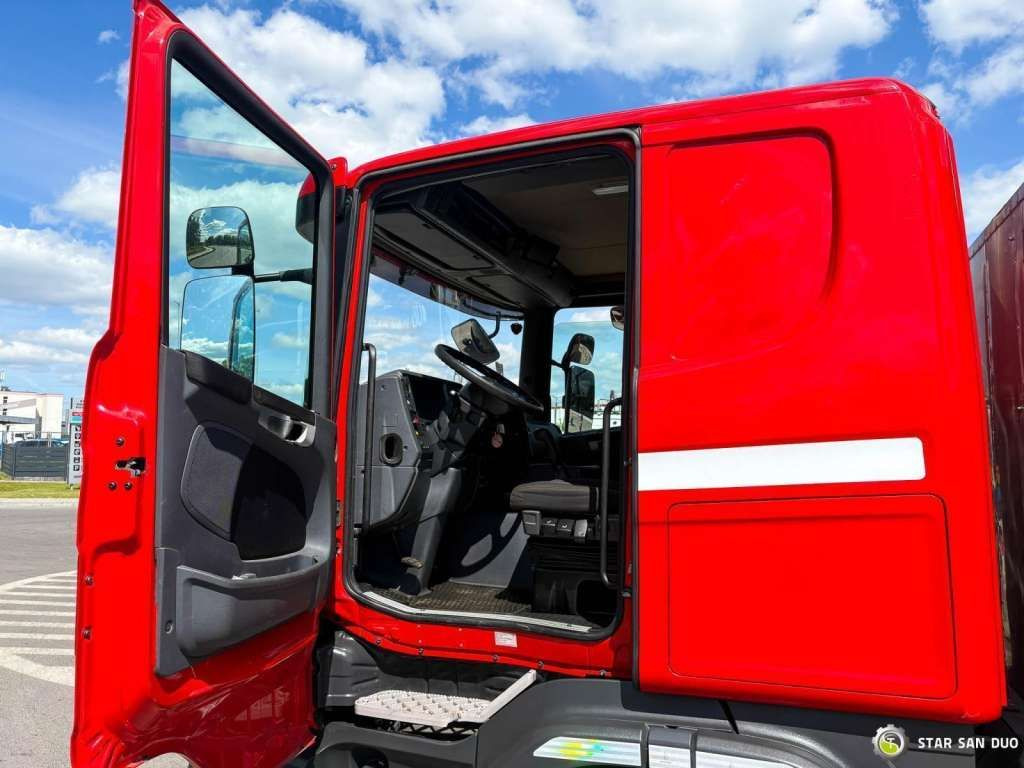 Lastebil Scania D 320 FIRE BRIGADE Tank 12,000 Litres: bilde 10 Lastebil Scania D 320 FIRE BRIGADE Tank 12,000 Litres: bilde 10