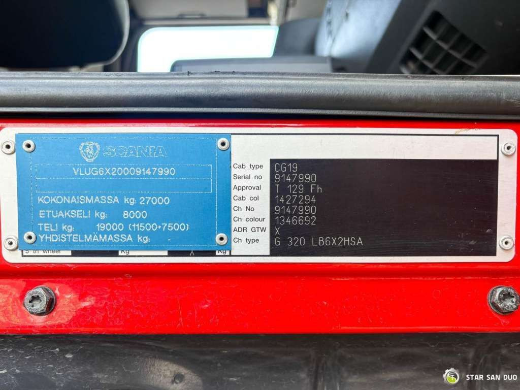 Lastebil Scania D 320 FIRE BRIGADE Tank 12,000 Litres: bilde 12 Lastebil Scania D 320 FIRE BRIGADE Tank 12,000 Litres: bilde 12