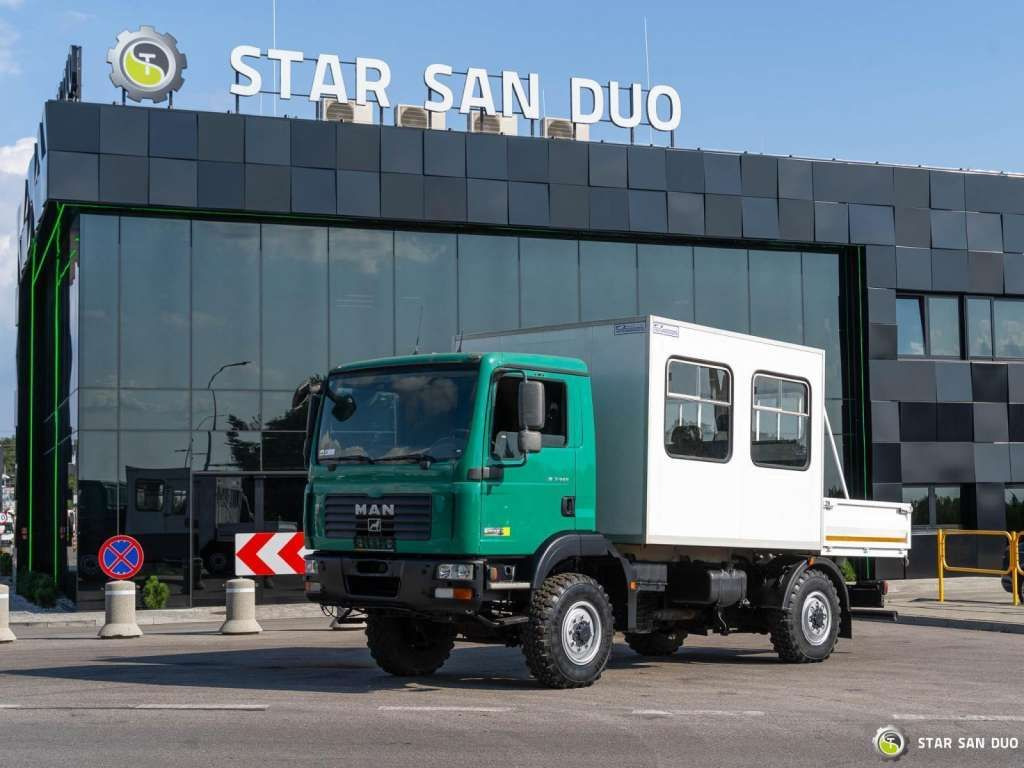 MAN TGM 13.240 4x4 BL Double Cab Camper BUS - Chassis lastebil: bilde 5 MAN TGM 13.240 4x4 BL Double Cab Camper BUS - Chassis lastebil: bilde 5