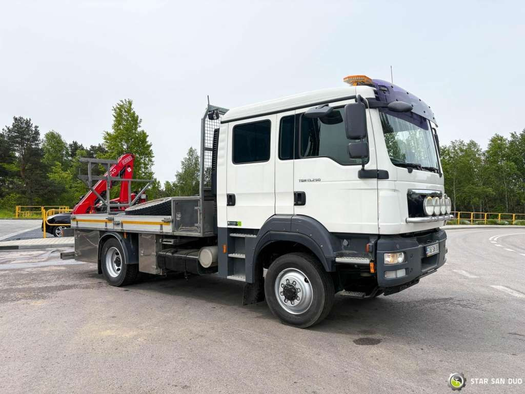 MAN TGM 13.290 4x4 FASSI F40B22 Crane Camper DOKA - Kranbil: bilde 3 MAN TGM 13.290 4x4 FASSI F40B22 Crane Camper DOKA - Kranbil: bilde 3
