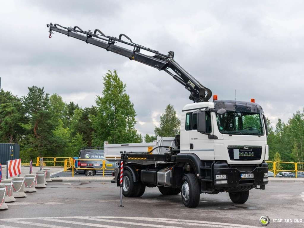 MAN TGS 18.360 4x4 HIAB 144 E-4 Crane Kipper MAN TGS 18.360 4x4 HIAB 144 E-4 Crane Kipper - Kranbil, Tippbil: bilde 4 MAN TGS 18.360 4x4 HIAB 144 E-4 Crane Kipper MAN TGS 18.360 4x4 HIAB 144 E-4 Crane Kipper - Kranbil, Tippbil: bilde 4