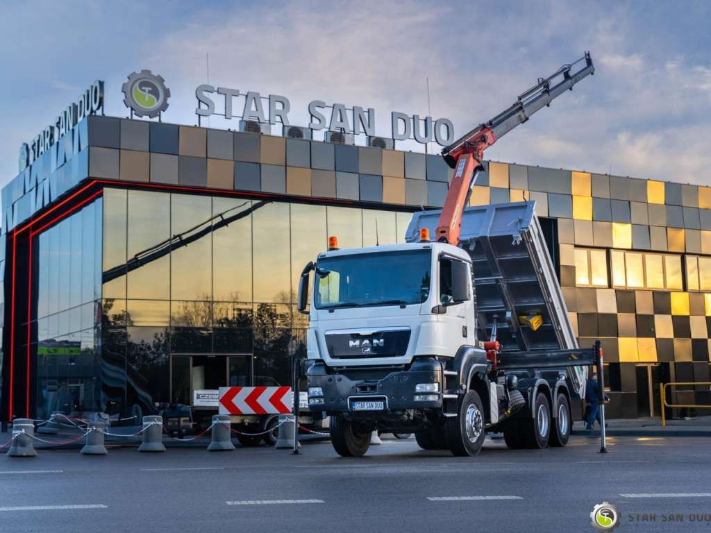 MAN TGS 26.360 6x6 PALFINGER PK 18001 EH Crane Kipe - Kranbil: bilde 1 MAN TGS 26.360 6x6 PALFINGER PK 18001 EH Crane Kipe - Kranbil: bilde 1