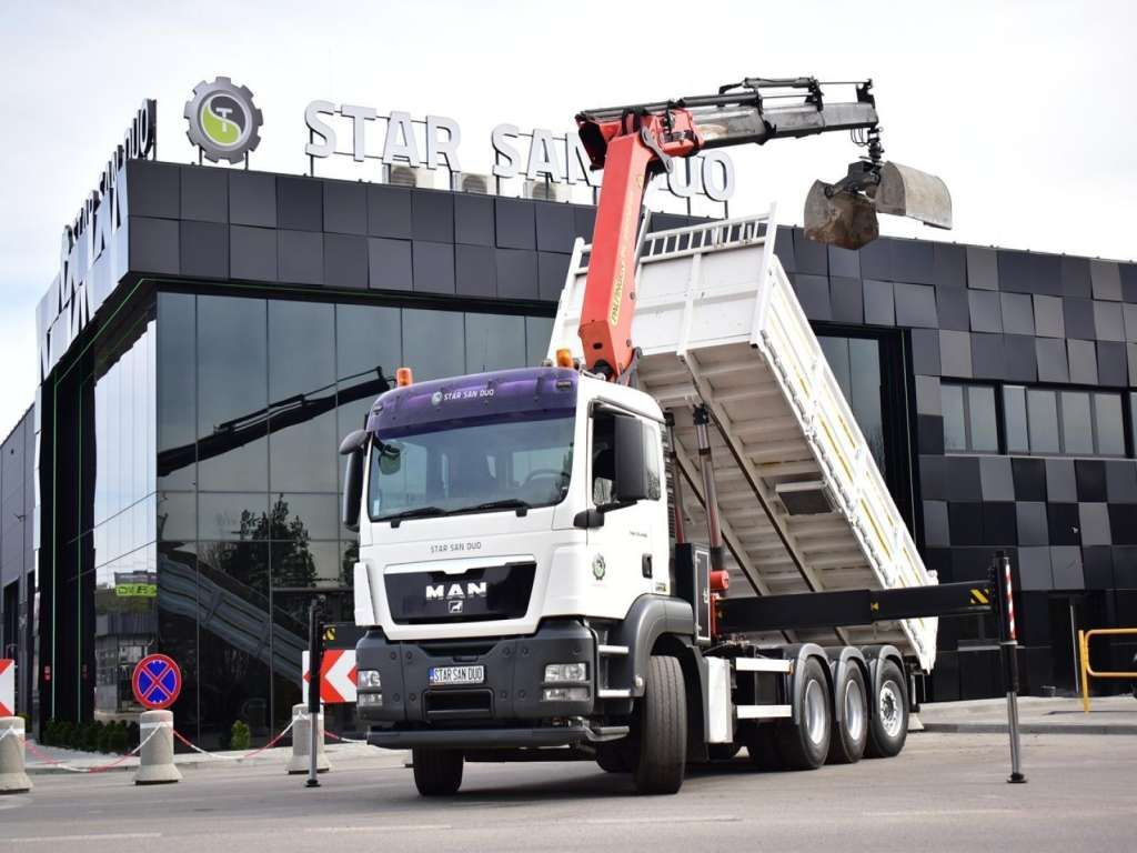 MAN TGS 35.400 8X4 PALFINGER PK 33002 CRANE KIPPER - Kranbil: bilde 2 MAN TGS 35.400 8X4 PALFINGER PK 33002 CRANE KIPPER - Kranbil: bilde 2
