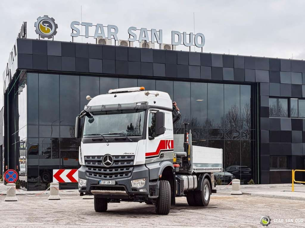 Mercedes-Benz AROCS 1851 4x4 PALFINGER PK 20002 Crane Kran - Kranbil: bilde 3 Mercedes-Benz AROCS 1851 4x4 PALFINGER PK 20002 Crane Kran - Kranbil: bilde 3