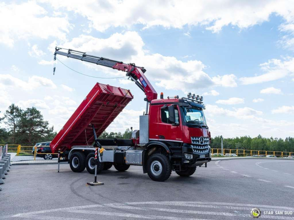 Mercedes-Benz AROCS 3345 6x6 HMF 3220 Winch Crane tipper - Kranbil: bilde 5 Mercedes-Benz AROCS 3345 6x6 HMF 3220 Winch Crane tipper - Kranbil: bilde 5