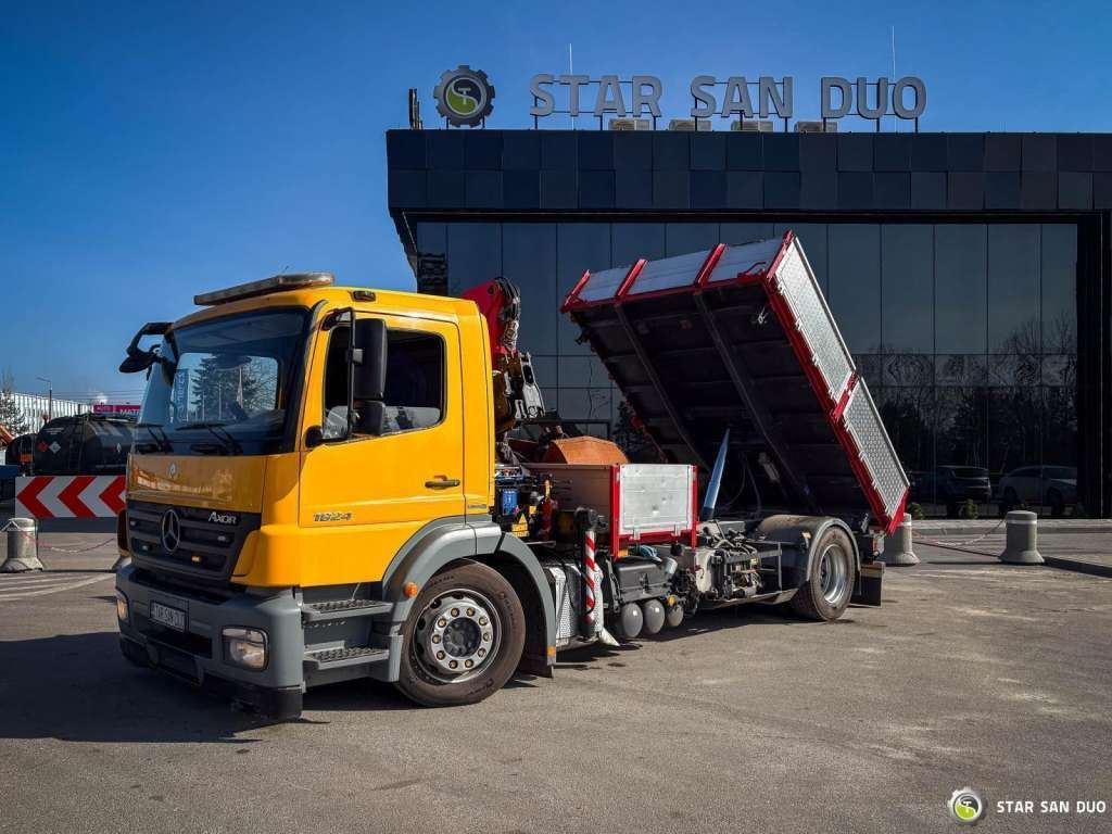 Tippbil Mercedes-Benz  AXOR 1824 4x2 HMF 975 HDS Crane  Rotator Kipper Mercedes-Benz  AXOR 1824 4x2 HMF 975 HDS Crane  Rotator Kipper: bilde 8