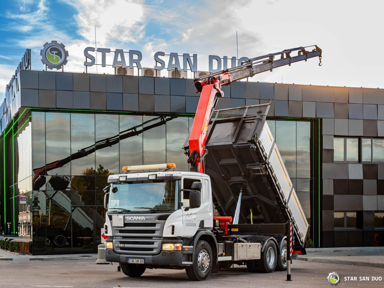 - Kranbil: bilde 1 - Kranbil: bilde 1