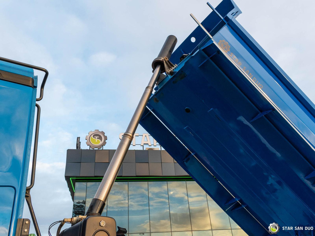 - Tippbil: bilde 5 - Tippbil: bilde 5