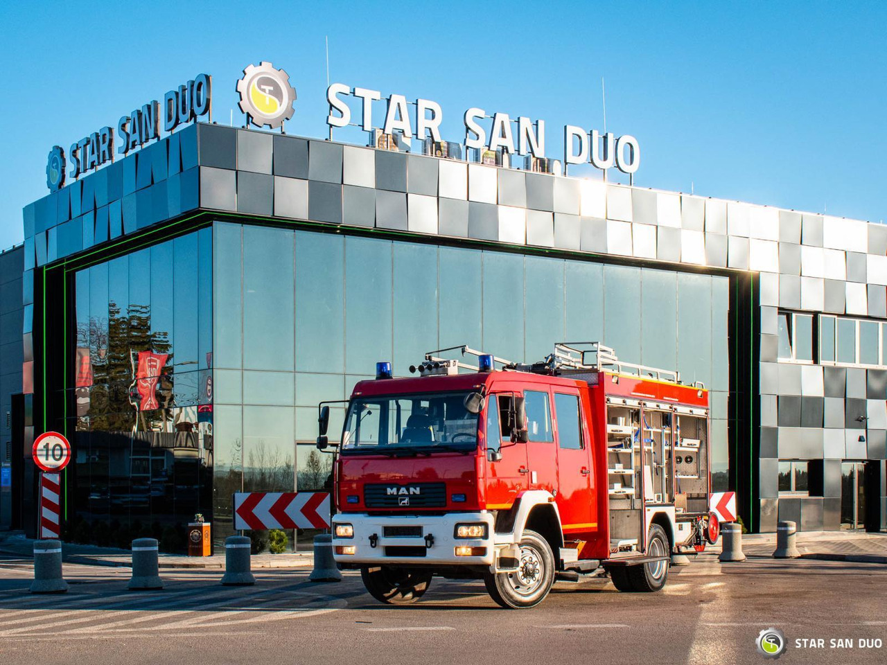 - Brannbil: bilde 3 - Brannbil: bilde 3